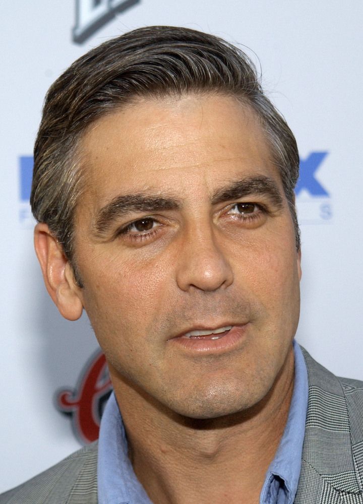 07440917b734362e172a8dafa302f55a--george-clooney-full-frontal.jpg