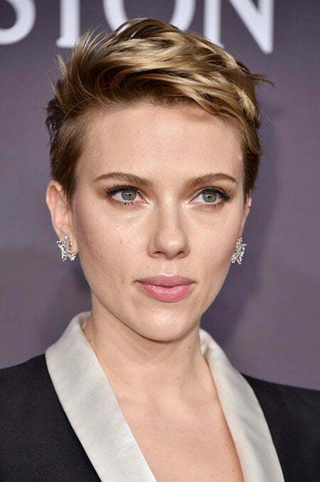 4-Scarlett-Johansson-Short-Hair-472.jpg