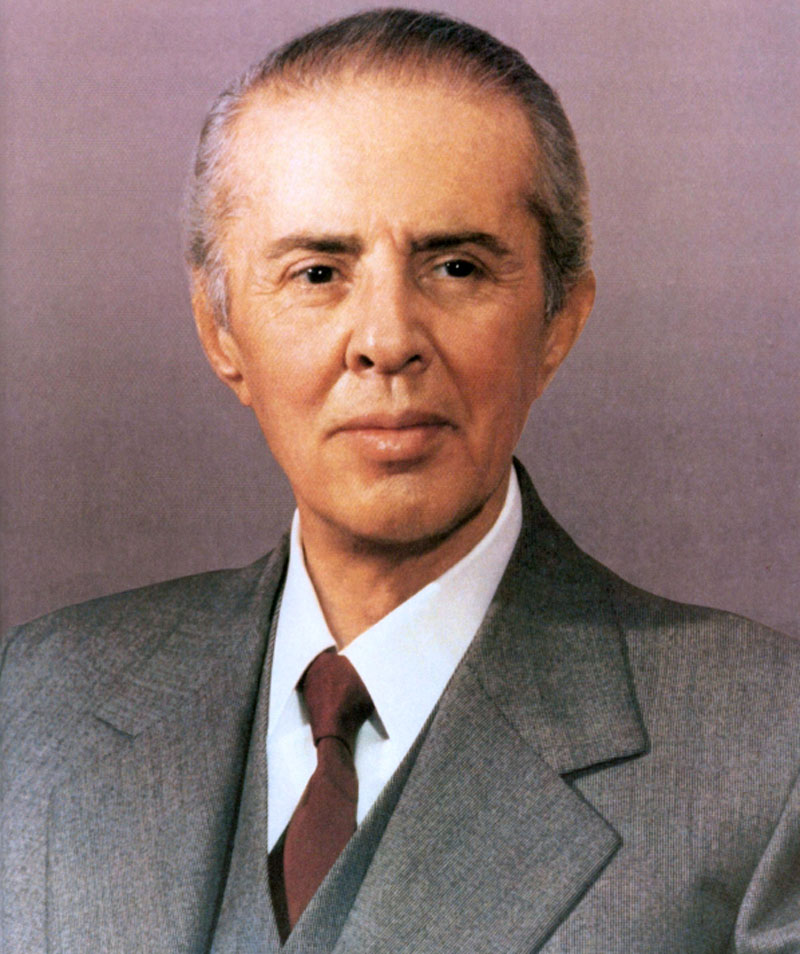 Albania-Enver-Hoxha-Former-Albanian-Dictator-Image.jpg
