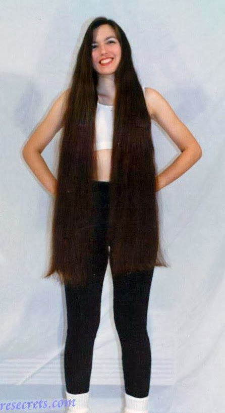 c7303c88eca359d57b010d3bda70a087--long-long-hair-super-long-hair.jpg