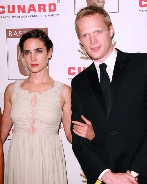 jennifer-connelly-and-paul-bettany_4973743-500x625.jpg