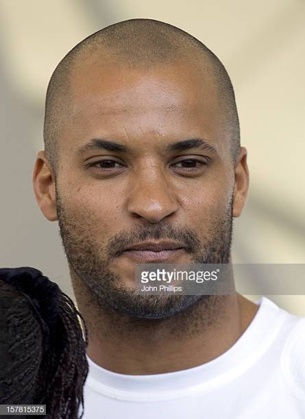 ricky-whittle-attends-a-photocall-to-mark-the-opening-of-the-doors-picture-id157815375?s=612x612.jpg