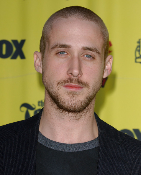 Ryan+Gosling+2005+Teen+Choice+Awards+Wg4upOubMS6l.jpg