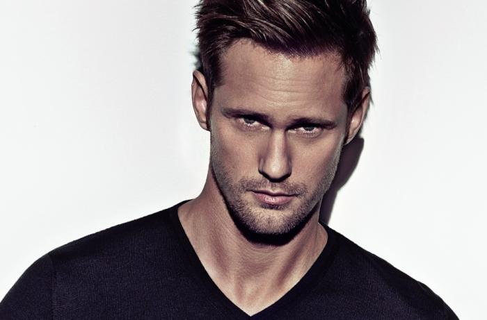 skarsgard-thumb-700xauto-187623.jpg