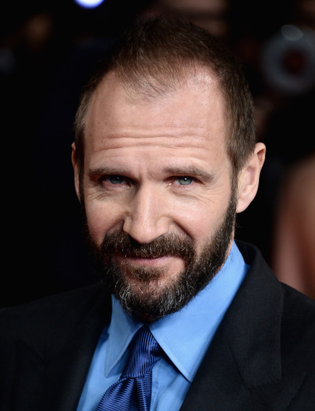 Ralph+Fiennes+Invisible+Woman+Premieres+London+4ePGhNyXWIil.jpg