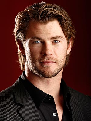 chris-hemsworth-300.jpg