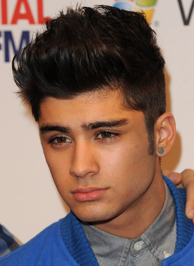 Zayn-Malik-zayn-malik-34757473-630-865.jpg
