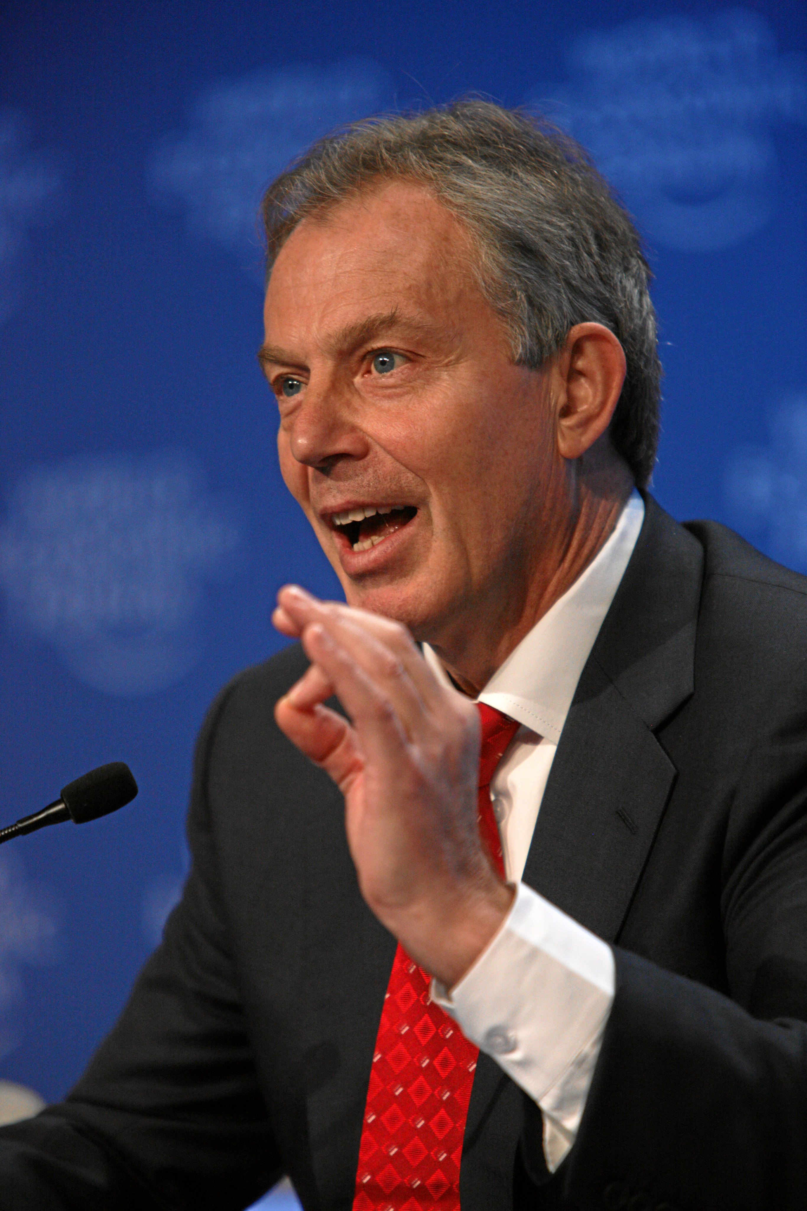 WORLD_ECONOMIC_FORUM_ANNUAL_MEETING_2009_-_Tony_Blair.jpg